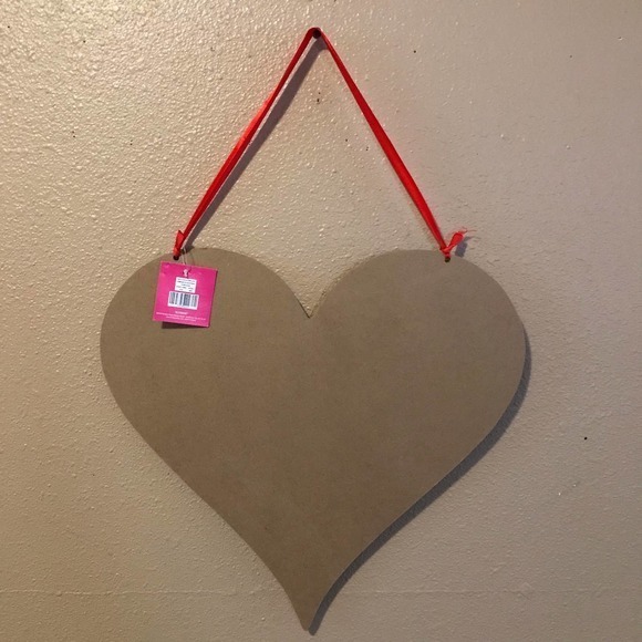 Craft  New‎ Wood Heart Plank - Picture 1 of 2